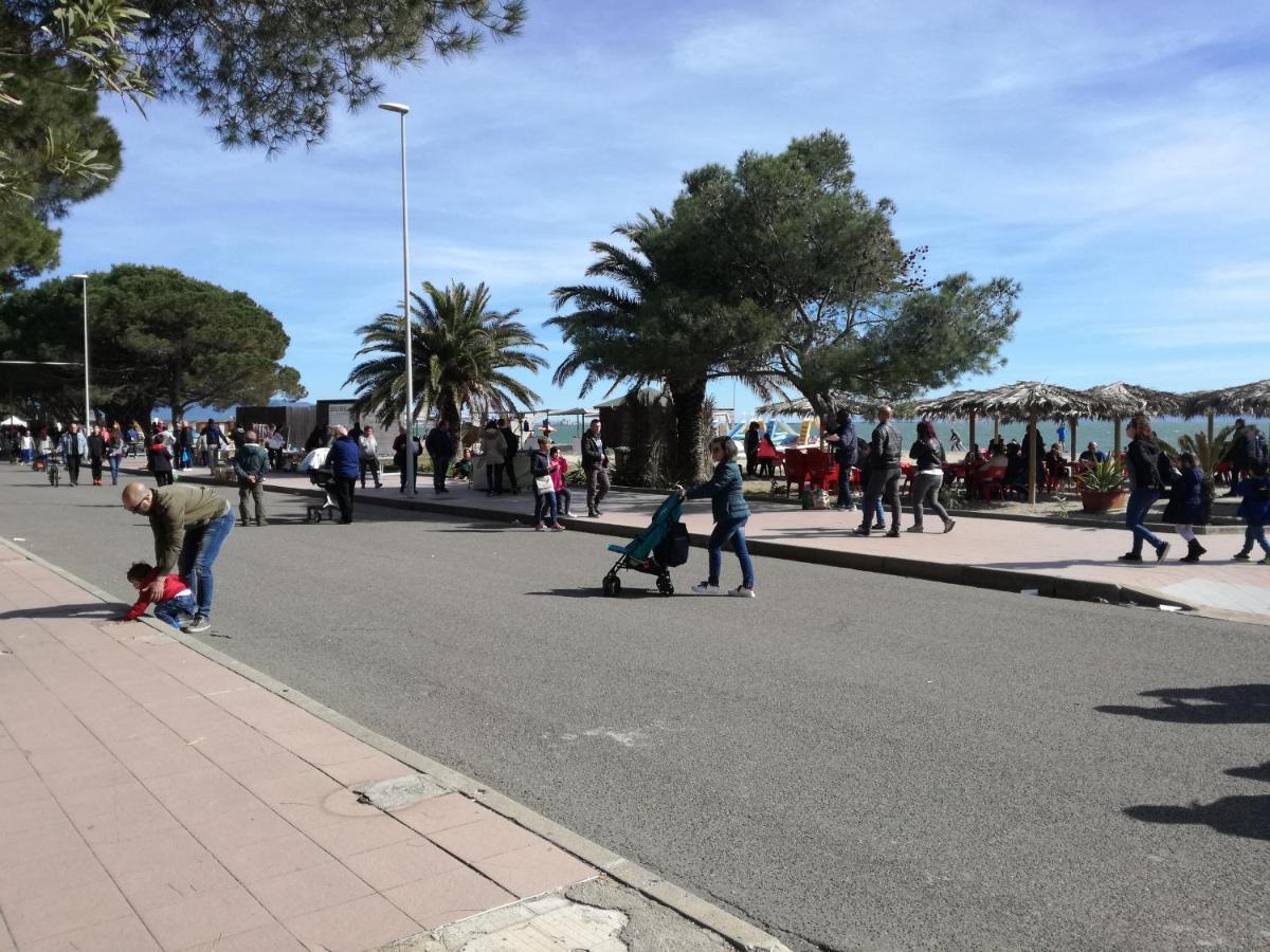 Affittacamere Acquamarina Oristano Buitenkant foto